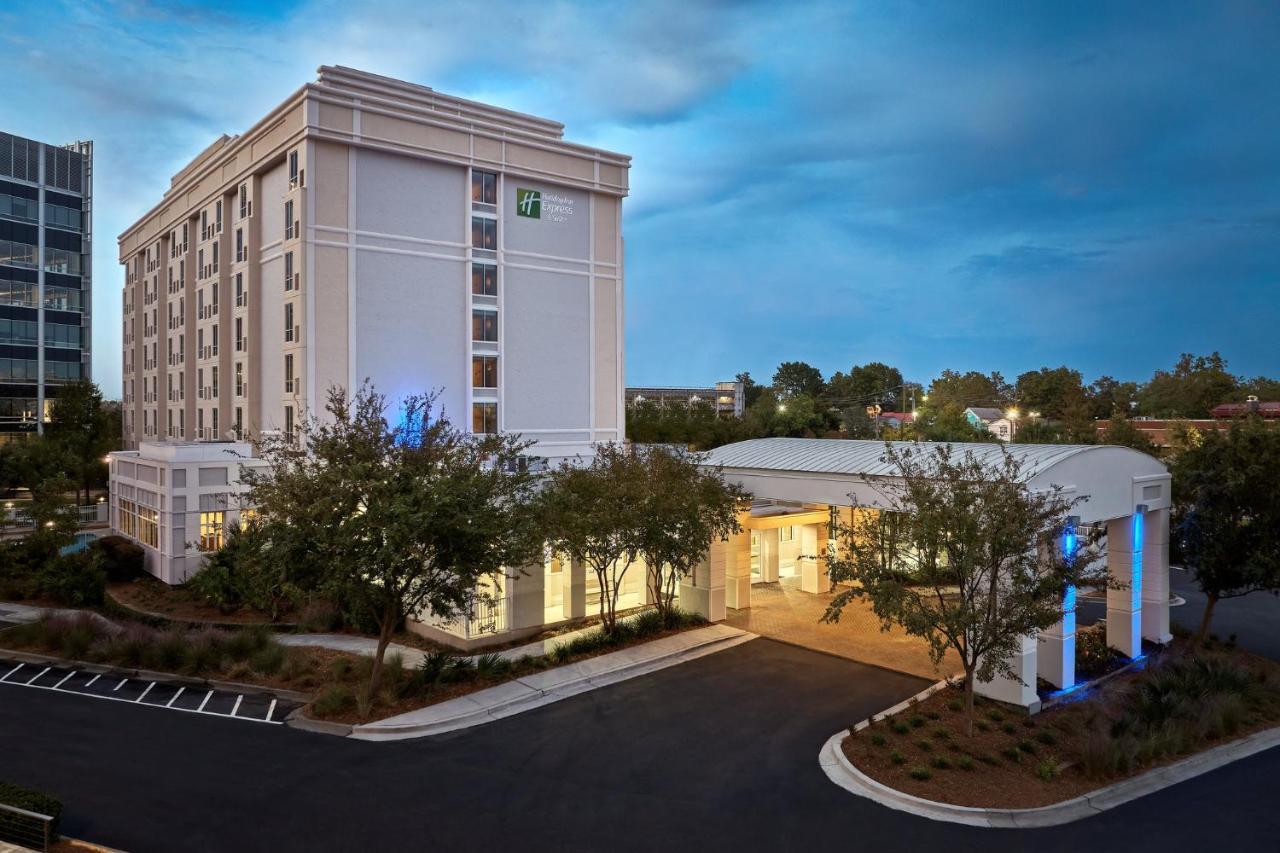 Holiday Inn Express & Suites Charleston Dwtn -Westedge By Ihg Bagian luar foto
