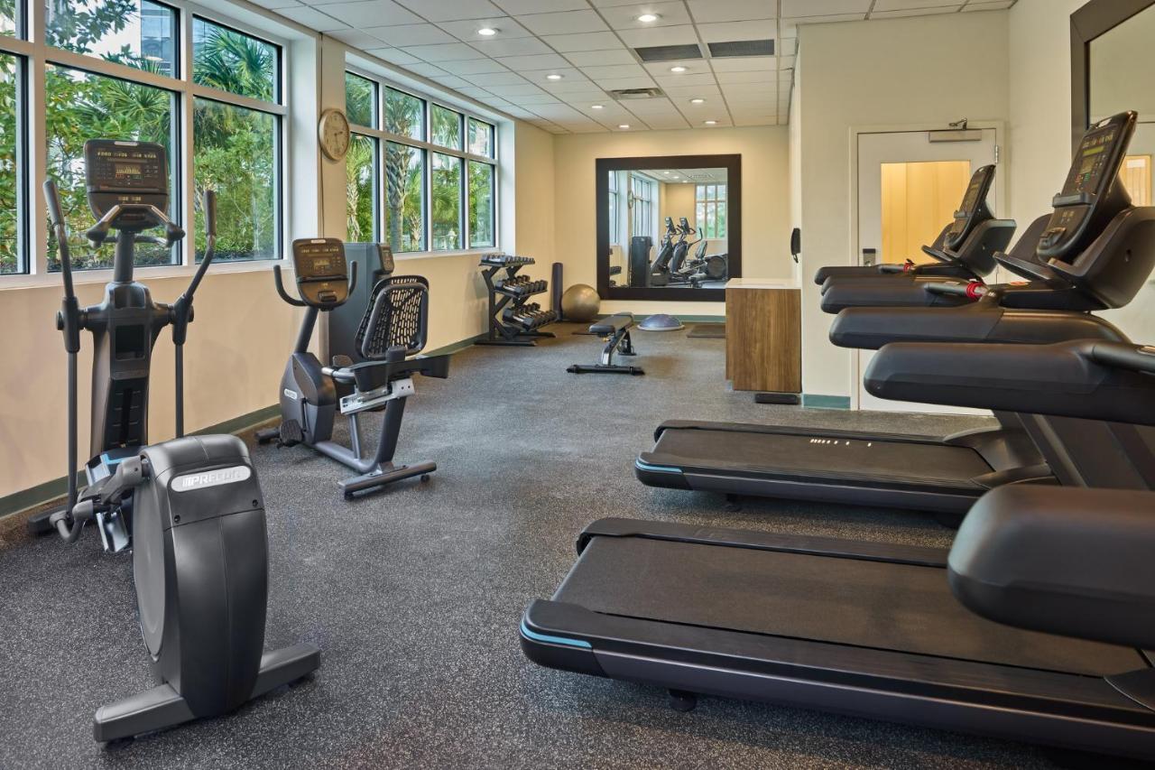 Holiday Inn Express & Suites Charleston Dwtn -Westedge By Ihg Bagian luar foto
