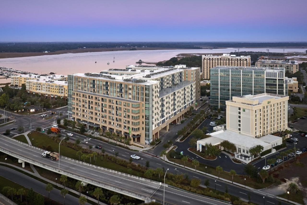 Holiday Inn Express & Suites Charleston Dwtn -Westedge By Ihg Bagian luar foto
