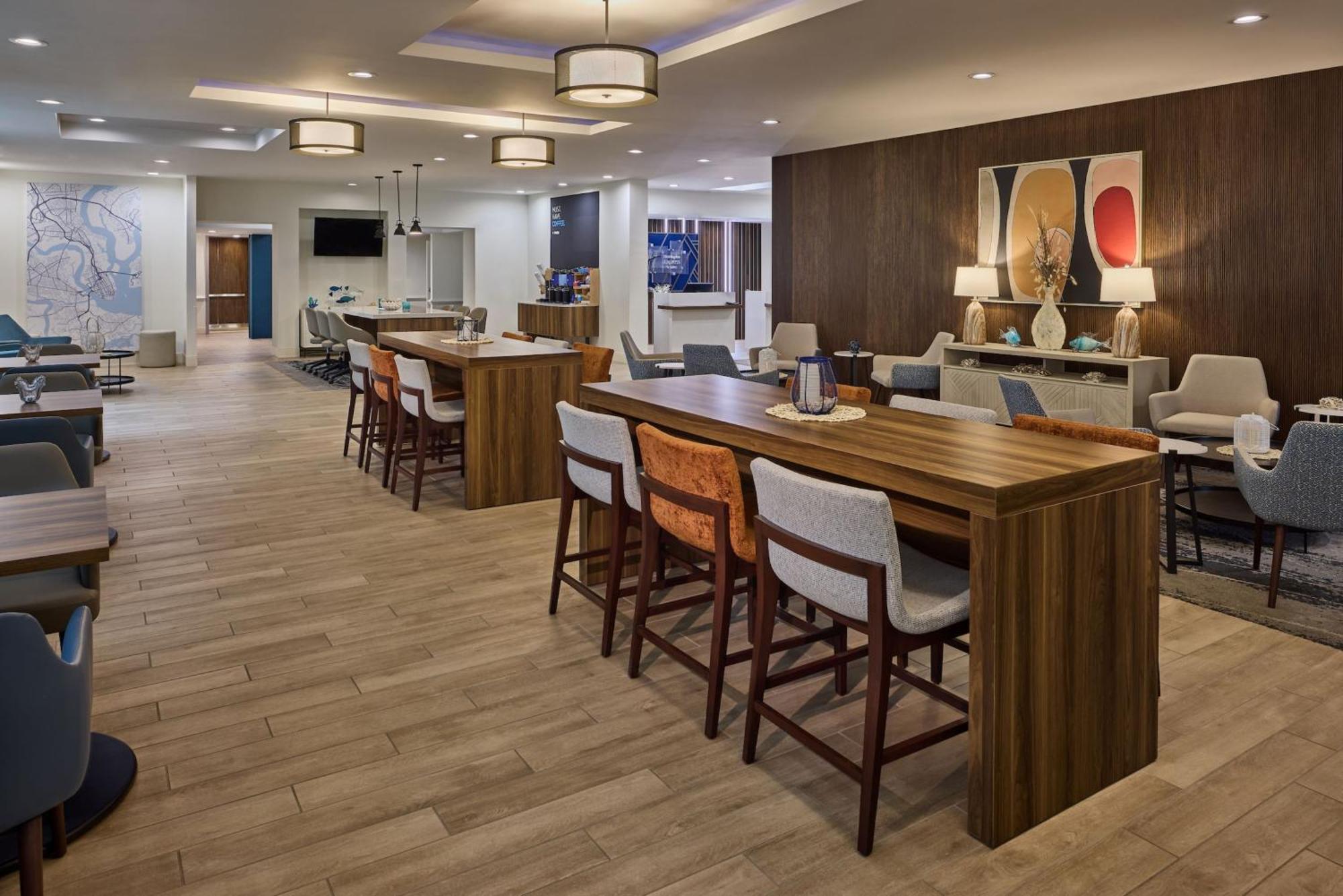Holiday Inn Express & Suites Charleston Dwtn -Westedge By Ihg Bagian luar foto